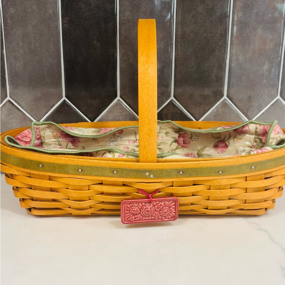 LONGABERGER 2001 May Series Peony Basket with liner and tie
